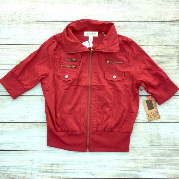Active Basic Red Zip Jacket Top Short Sleeve L - Picture 3 of 7